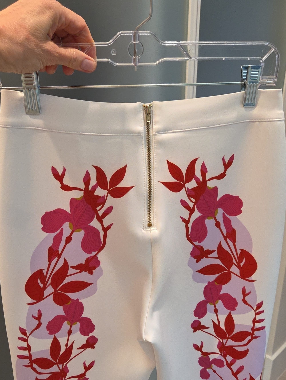 The Cynthia Rowley Bonded Fit and Flare Pant. - Picture 3 of 6